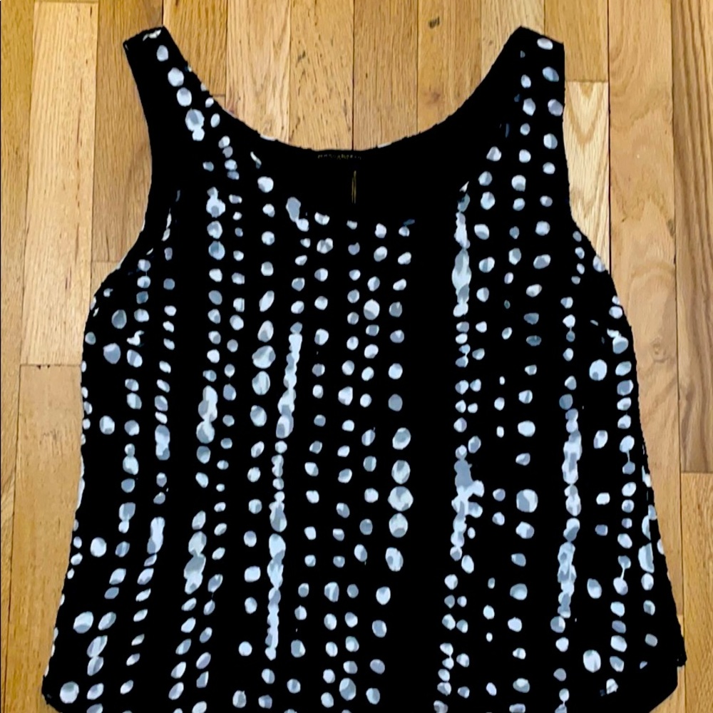 Donna Karen sleeveless top size L